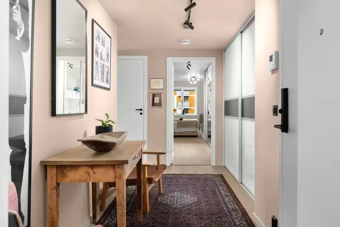 Renovasjon av gang og soverom bilde 2